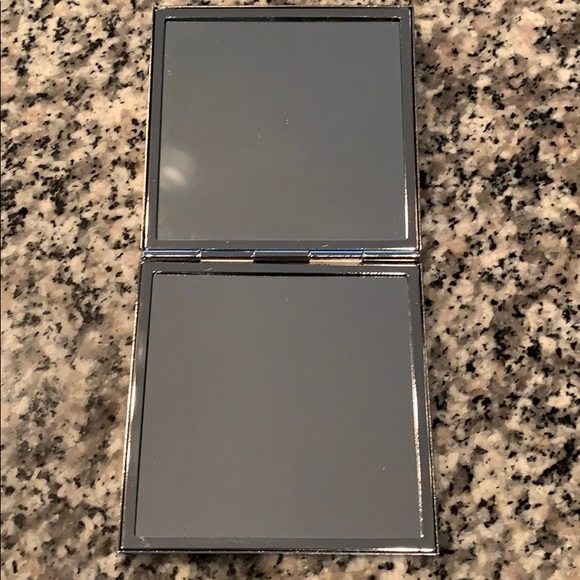 Compact mirror - Picture 4 of 4